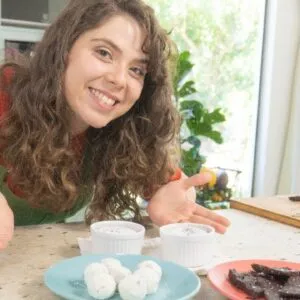 3 RECEITAS MUITO PRÁTICAS COM CHOCOLATE | MARINA MORAIS