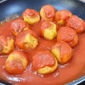 SUBSTITUA A CARNE! Delícia BARATA, FÁCIL, RÁPIDA e SAUDÁVEL - Almôndega Vegetariana!