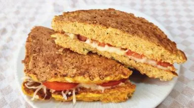 MATA FOME com POUCOS CARBOIDRATOS! Delícia FÁCIL e BARATA - Lanche ou Jantar (Low Carb e Sem Trigo)