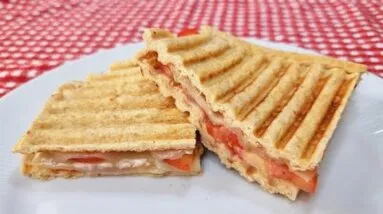 NÃO COMA PÃO! Só 3 MIN, Poucos Carboidratos e Sem Farinha - Delicioso, Saudável, Barato e Low Carb