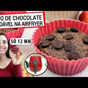 BOLO DE CHOCOLATE E AVEIA NA AIRFRYER! SÓ 12 MINUTOS, MAIS SAUDÁVEL E VEGANO!