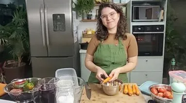 LIVE - MOLHO PESTO, BOLONHESA, SALADA, TAPIOCA