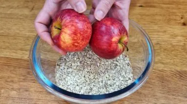 NÃO COMA PÃO, MISTURE AVEIA E MAÇÃ e você vai VICIAR nessa DELÍCIA! Sem Açúcar, Trigo, Leite, Ovo!