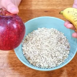 Misture AVEIA, BANANA e MAÇÃ e a Família Inteira vai AMAR! Sem Açúcar, Farinha e Leite - Fácil!