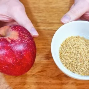 NÃO COMA PÃO, MISTURE MAÇÃ e LINHAÇA e vai VICIAR nessa DELÍCIA! Sem Açúcar, Trigo, Leite, Ovo!