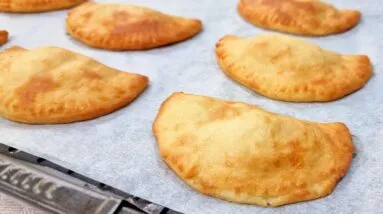 SÓ 4 INGREDIENTES e quase ZERO CARBOIDRATOS! Delícia Sem Trigo, Óleo e Manteiga (Low Carb)