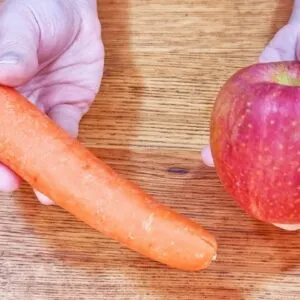 Misture MAÇÃ e CENOURA e vai VICIAR nessa DELÍCIA! Sem Açúcar, Farinha e Leite - Barato e Saudável!