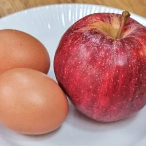 Misture MAÇÃ e OVO e vai VICIAR nessa DELÍCIA! Sem Açúcar, Trigo e Leite - Fácil, Barato e Saudável!