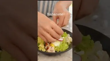 SALADA COM BACON E GORGONZOLA | SALADAS IRRESISTÍVEIS | Episódio 6 #shorts