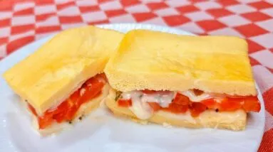 NÃO COMA PÃO! Só 2 MINUTOS, Delicioso e Baixo em Carboidratos! Fácil, Barato e Saudável (Low Carb)