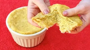 SUBSTITUA O PÃO, SÓ 2 MINUTOS e 4 INGREDIENTES! Sem Farinha e Leite - Fácil, Fofinho e Barato