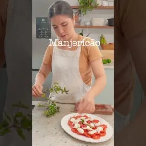 SALADA CLÁSSICA | Saladas Irresistíveis | Ep. 10 #shorts