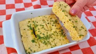 SUBSTITUA O PÃO em 2 MINUTOS e quase ZERO CARBOIDRATOS! Fácil, FOFINHO, Delicioso e Low Carb