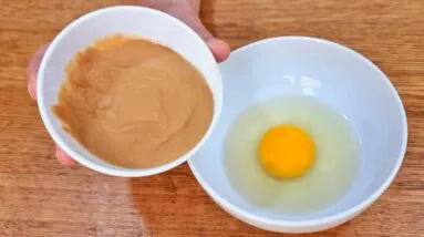 SUBSTITUA O PÃO em 2 MIN! Misture OVO CRU com PASTA DE AMENDOIM e vai VICIAR nessa DELÍCIA!