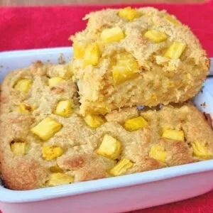 Só 3 MINUTOS! Bolo Fofinho SEM FARINHA, AÇÚCAR, LEITE e MANTEIGA - Poucos Ingredientes!