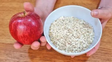 Só 2 MIN e 3 INGREDIENTES! Delícia SEM FARINHA, AÇÚCAR e LEITE! Biscoito Fácil e Saudável