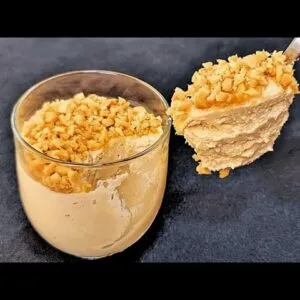 SÓ 2 MIN e 2 INGREDIENTES! Café da Manhã DELICIOSO, SEM AÇÚCAR, Fácil e Saudável - Rico em Proteínas