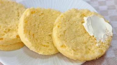 NÃO COMA PÃO! Só 2 MIN, SEM FARINHA, 4 INGREDIENTES e POUCOS CARBOIDRATOS - Fácil, Rápido e Low Carb