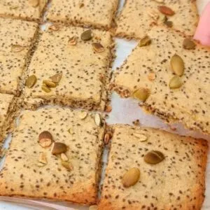 Bolacha SUPER SAUDÁVEL de 3 INGREDIENTES! Sem Farinha, Mais Fibras e Proteínas - Fácil e Rápida