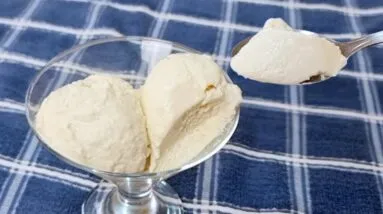 Só 3 INGREDIENTES! Sorvete CREMOSO SEM AÇÚCAR e POUCOS CARBOIDRATOS - Rápido, Fácil e Saudável