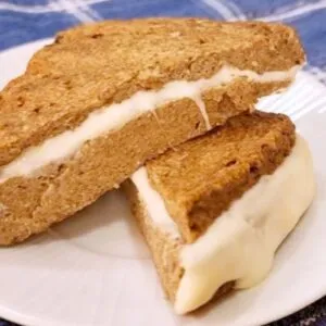 Só 3 MIN - PÃO DE CHIA PERFEITO! Delicioso e SAUDÁVEL! Low Carb, Rico em Fibras e Proteínas, Fofinho