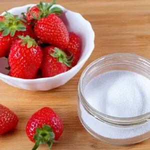 Misture MORANGO e GELATINA e vai AMAR! Fácil, LOW CARB, PROTEICA, SEM GORDURA e Saudável - Rápida!