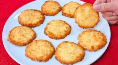 SÓ 3 INGREDIENTES e LOW CARB! Sem Açúcar, Farinha e Leite - BISCOITINHO DELICIOSO E FÁCIL