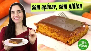Pare com o açúcar com este bolo de cenoura mais saudável! Fácil demais, é perfeito para o lanche!