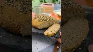 Nunca mais comprei pão!🥖 Este é simplesmente perfeito! SEM FARINHA! 😱