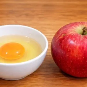 Só 4 MIN! Misture MAÇÃ e OVO CRU e vai VICIAR nessa DELÍCIA! Sem Farinha, Açúcar, Leite e Gordura