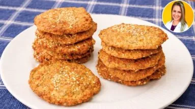 Bolachas CROCANTES RICAS EM PROTEÍNA, quase ZERO CARBOIDRATOS! Deliciosas, Fáceis e Rápidas
