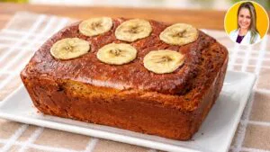 SEM FARINHA E AÇÚCAR, Só 4 INGREDIENTES!  Bolo de Banana INCRÍVEL! Fácil, Rápido, Barato e Saudável