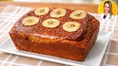 SEM FARINHA E AÇÚCAR, Só 4 INGREDIENTES!  Bolo de Banana INCRÍVEL! Fácil, Rápido, Barato e Saudável
