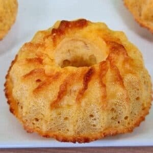 Bolo de Laranja ZERO AÇÚCAR e SEM GLÚTEN! Fofinho, Rápido e Delicioso