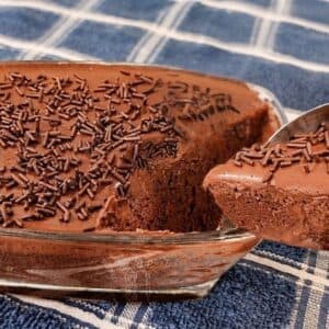 Só 5 MIN! Bolo de Chocolate com Café - ZERO AÇÚCAR, SEM GLÚTEN, SEM LEITE - Rápido, Fácil e Saudável