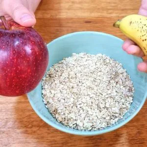 Misture AVEIA, BANANA e MAÇÃ e a Família Inteira vai AMAR! Sem Açúcar, Farinha e Leite - Fácil!