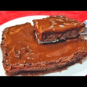 Bolo de 4 MINUTOS Baixo em Carboidratos! SEM FARINHA, AÇÚCAR e LEITE - Fácil e Molhadinho