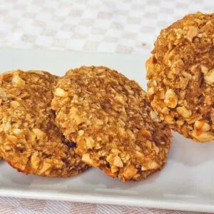 Só 3 INGREDIENTES - SEM AÇÚCAR, FARINHA, LEITE e OVO - Biscoito Delicioso, Fácil, Rápido e Saudável