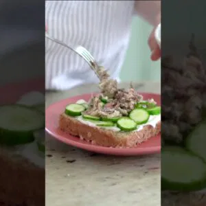 SARDINHAS SÃO MUITO NUTRITIVAS! | Sanduíche de Sardinhas