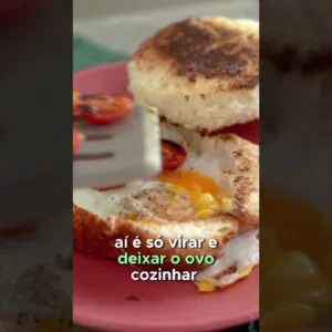 VOCÊ NUNCA COMEU PÃO COM OVO DESSE JEITO 😋