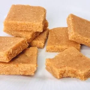 SÓ 5 MIN! DOCE LOW CARB de 4 INGREDIENTES - SEM AÇÚCAR, LEITE E SEM FORNO!