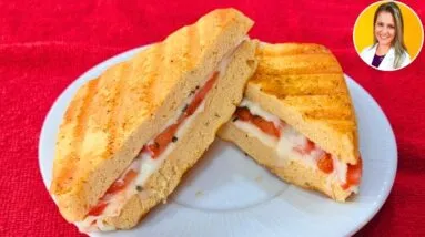 Só 3 INGREDIENTES! Pão ZERO CARBOIDRATOS, RICO EM PROTEÍNA e SEM FARINHA - Rápido e Fácil