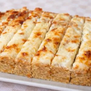 Só 3 MIN, 4 Ingredientes e LOW CARB! Melhor que Pão! (Poucos Carboidratos e Sem Glúten)