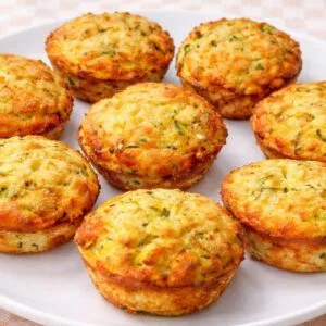 Bolinho Salgado MARAVILHOSO! Poucas Calorias e Carboidratos, Fácil e Delicioso (Sem Trigo, Low Carb)